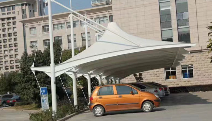 沈陽膜結(jié)構(gòu)車棚：美觀與實用的完美結(jié)合